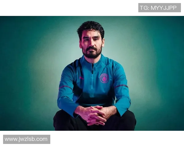 京多安的传奇之路：从默默无闻到足坛巨星的蜕变与辉煌