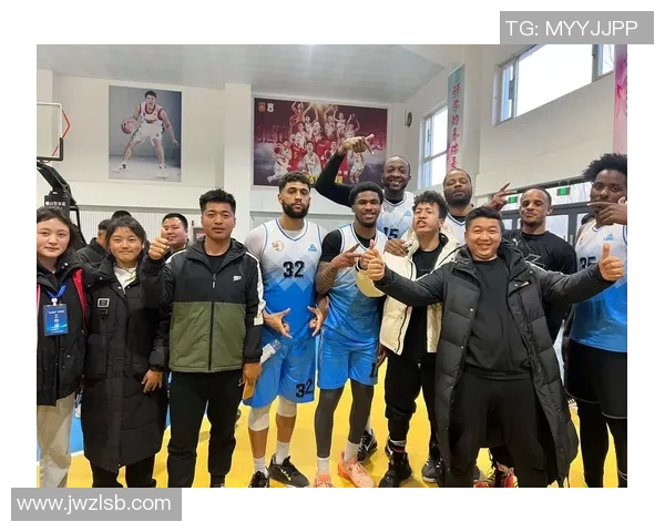 任骏飞领衔球队奋战新赛季展现无限潜力与拼搏精神的篮球之路