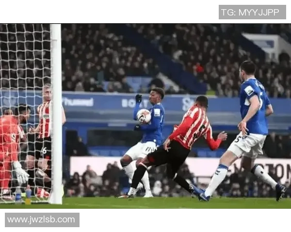 伯明翰主场迎战沃特福德争夺英冠积分榜关键战役 伯明翰主场迎战沃特福德争夺英冠积分榜关键战役