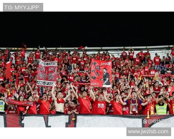 拜仁与利物浦激战正酣比赛结果揭晓引发球迷热议 拜仁与利物浦激战正酣比赛结果揭晓引发球迷热议