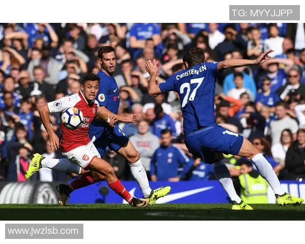 曼城与热刺激战正酣双方进球精彩纷呈引发球迷热议