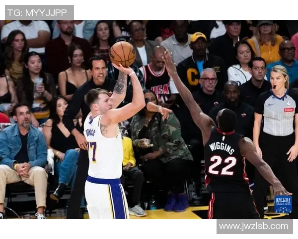 2020年10月1日湖人对热火精彩直播回顾与赛后分析