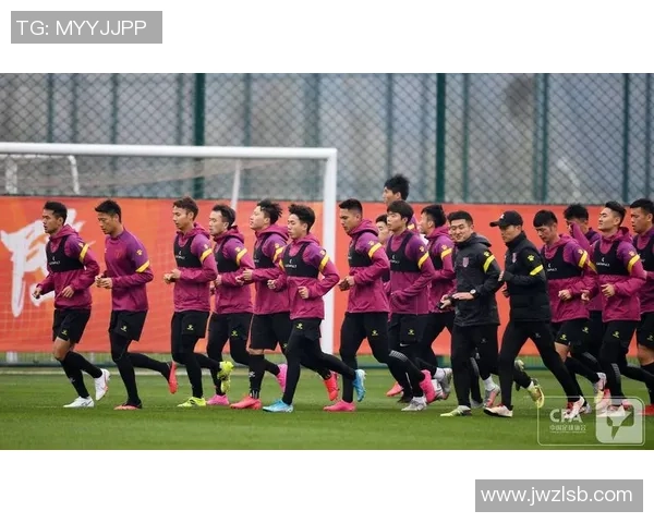 中甲联赛精彩对决新疆队迎战南通队全力争胜