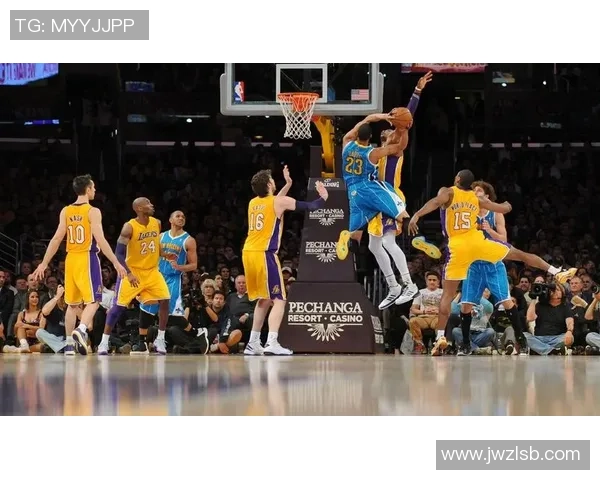 湖人对阵黄蜂精彩回放回顾2019年3月30日比赛全程分析与亮点总结